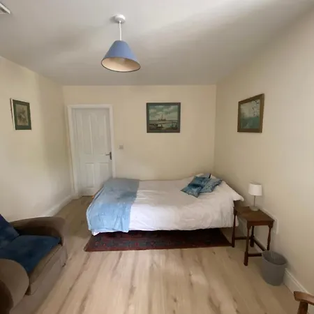 Geraldine House Διαμέρισμα *